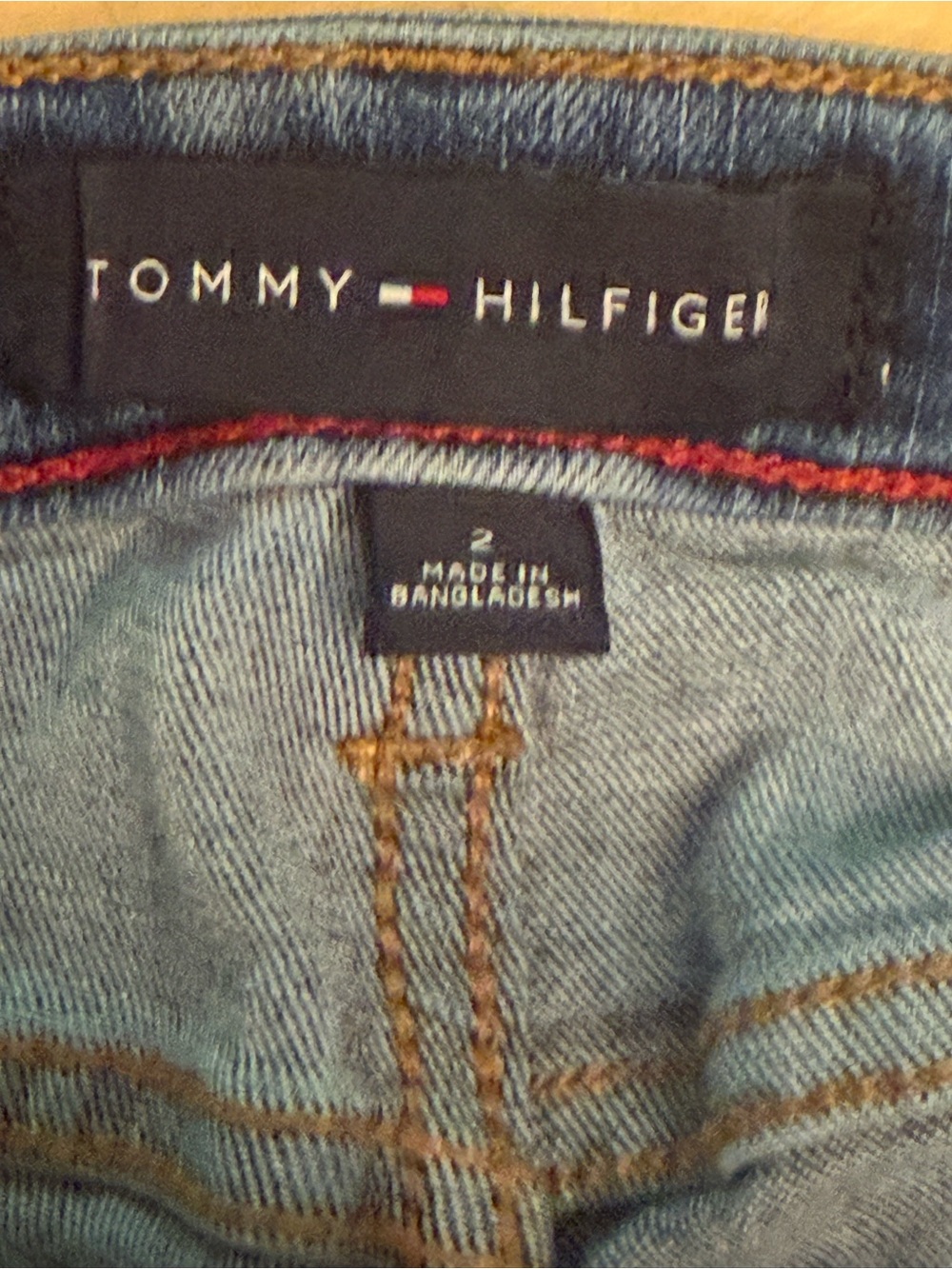 Tommy Hilfiger Blue Denim Cuffed Women’s Shorts Size 2 - Picture 3 of 5